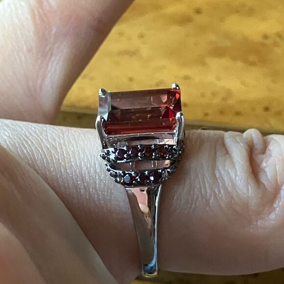 Red Labradorite Vermelho Red Garnet Sterling Silver Ring Size 6 - Picture 3 of 9